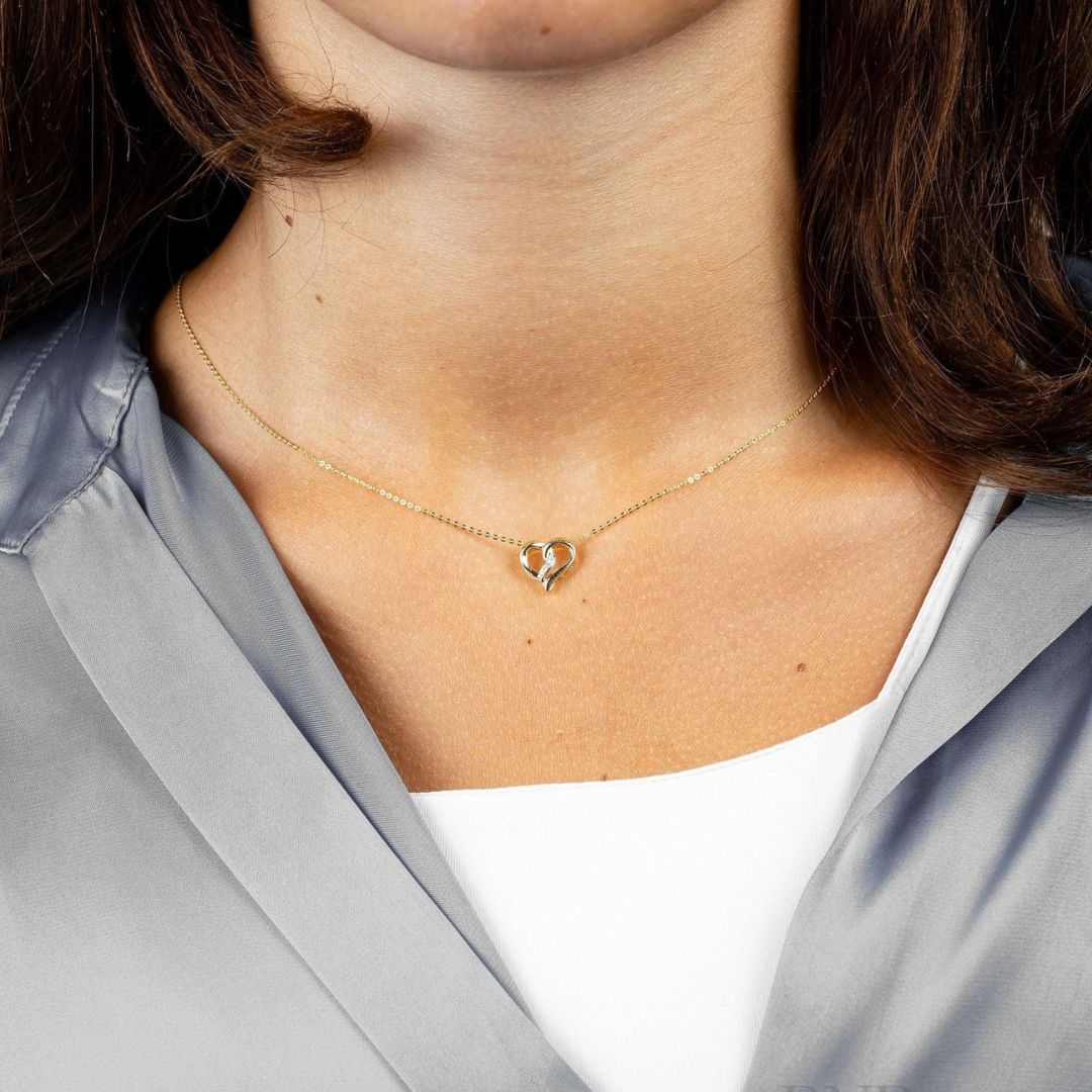 10k Gold Cluster Diamond Necklace