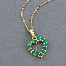Load image into Gallery viewer, 10K Yellow Gold Zambian Emerald Heart Necklace