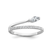Load image into Gallery viewer, Fancy Cubic Zirconia Fashion Snake Ring