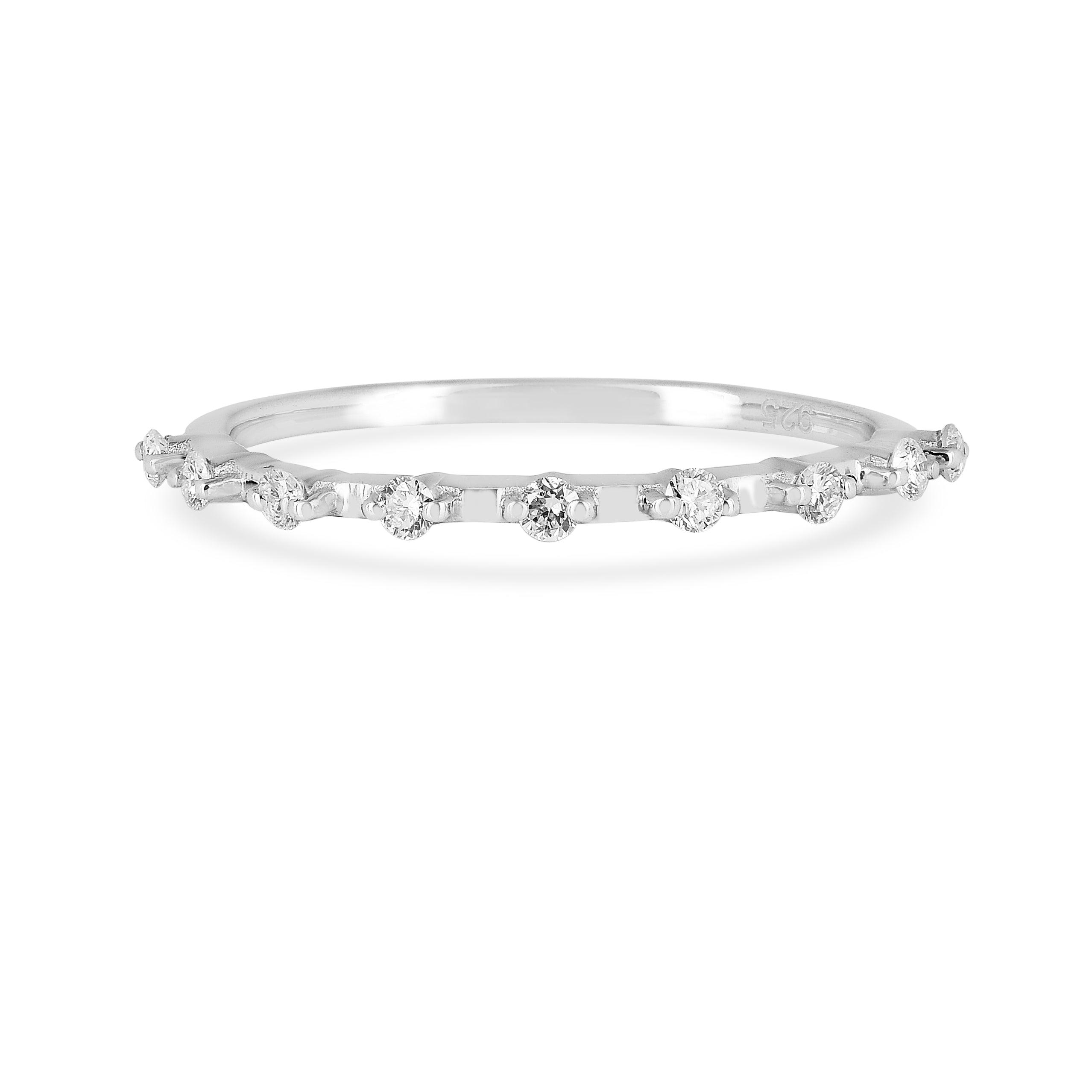 lab grown diamond wedding ring