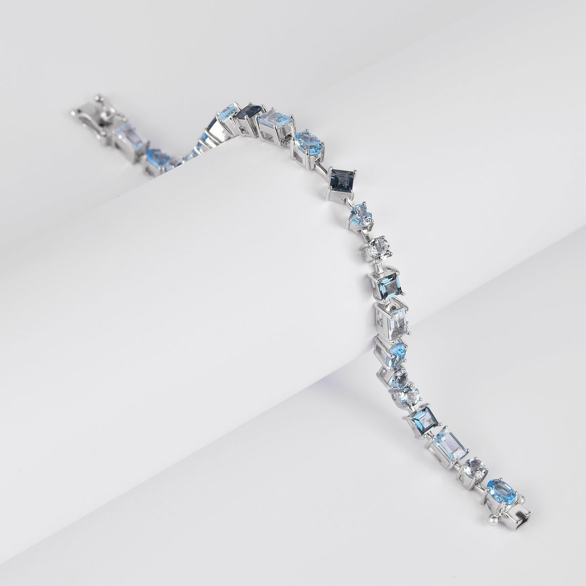 9.53 Ct Multi-Shape Blue Topaz Rhodium-Plated Silver Multi-Stone Bracelet