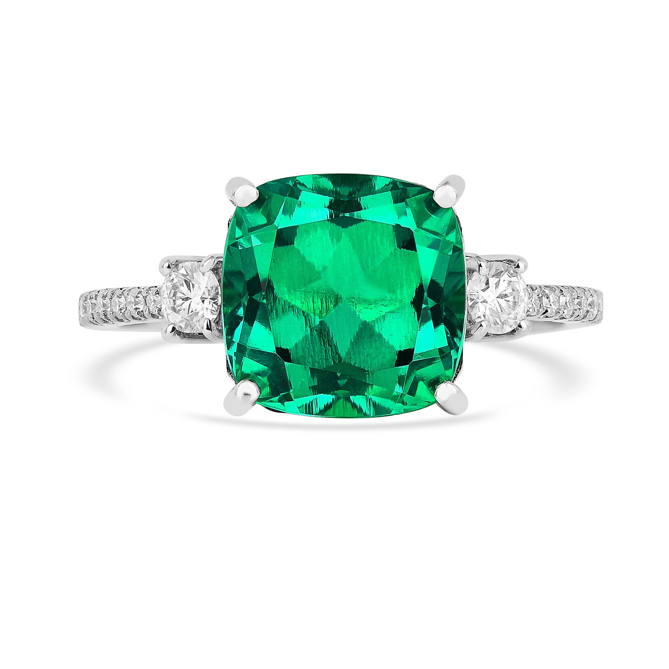 Colombian Created Emerald Three Stone Ring Fine Color Jewels best gift for girls, best gift for women, Christmas gift, Colombian emerald engagement ring, dla-dm-discount-all-154898, Emerald Gemstone Jewelry, emerald rings for women, gift for her, Gift for Mom, gift for women, gift from daughter, green promise ring, Lab Emerald Ring, lab grown emerald ring, may birthstone ring, may birthstone ring Colombian emerald ring, Mother's Day Gift, New Year gift, ring for women, Valentine's Day gift