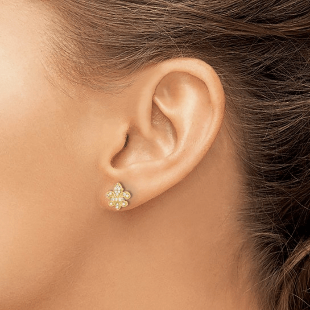 model wearing lab grown earrings, gold and diamond earring, gold and diamond jewelry designs, jewelry for her, earrings for mom