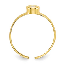 Load image into Gallery viewer, 10k Gold CZ Toe Ring For Women