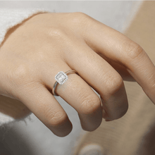 Load image into Gallery viewer,  Natural White Topaz Baguette Halo Ring 925 Sterling Silver Halo Ring 