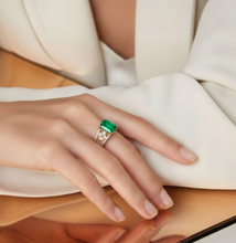 Load image into Gallery viewer, Emerald Cut Natural Green Agate Silver Statement Ring