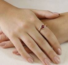 Load image into Gallery viewer, Natural Garnet Stone Bypass Ring Silver