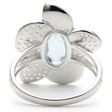 Load image into Gallery viewer, Natural Sky Blue Topaz Flower Ring Silver
