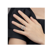 Load image into Gallery viewer, Red Eye Snake Ring