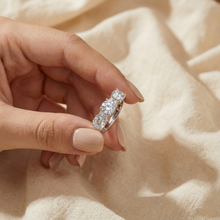 Load image into Gallery viewer, White Topaz Three Stone Ring