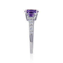 Load image into Gallery viewer, Sterling silver and amethyst ring
