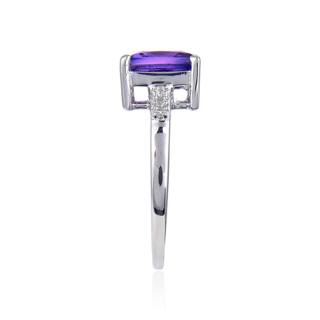 Signature Square Created Purple Sapphire.
$ 50 & Under, Lab Created Purple Sapphire, Purple, Square, White, White Topaz, 925 Sterling Silver, 6, 7, 8, Solitare