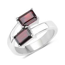 Load image into Gallery viewer, Genuine Garnet Bypass Ring
