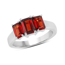 Load image into Gallery viewer, Genuine Garnet 3 Stone Ring