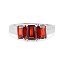 Load image into Gallery viewer, Genuine Garnet 3 Stone Ring