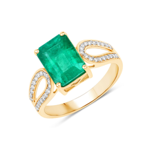 Load image into Gallery viewer, 14K Gold Genuine Green Zambian Emerald Diamond Ring