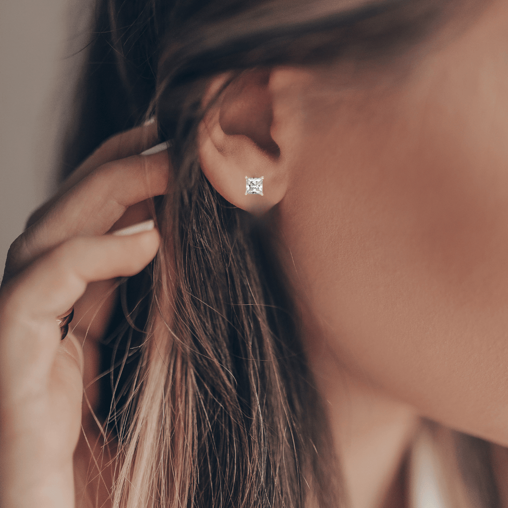 square diamond stud, square diamond on model, model wearing lab grown diamond