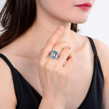 Load image into Gallery viewer, Statement Octogon Blue Topaz Ring.
$ 100 – 150, 7, Blue, Emerald Cut, Blue Topaz, White Topaz, 925 Sterling Silver, Statement
